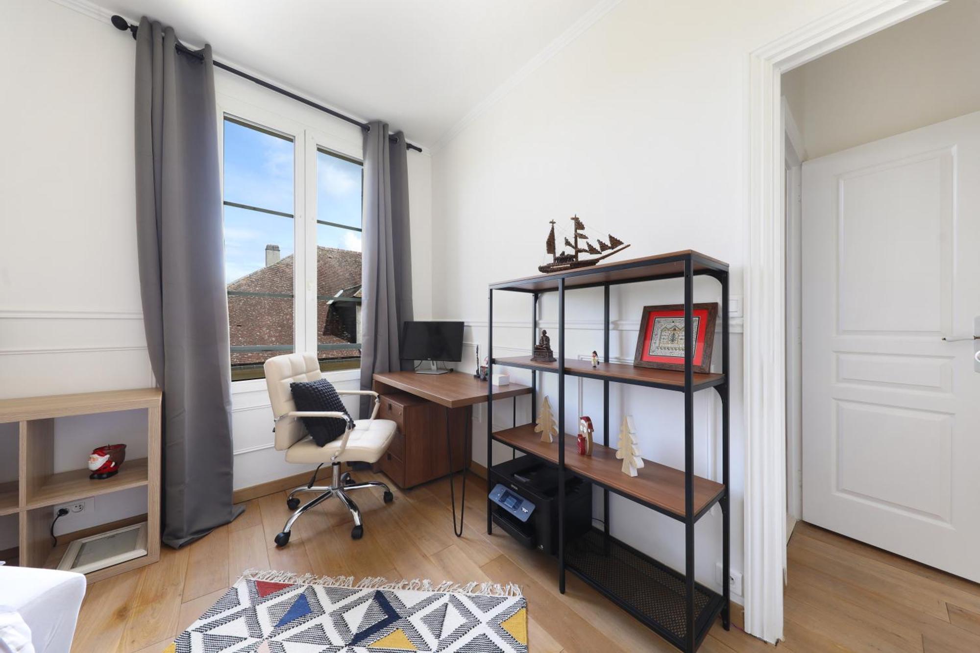 Charmant Appartement Dans Le Centre Ville, A 2 Minutes Du Palais Compiègne Екстериор снимка